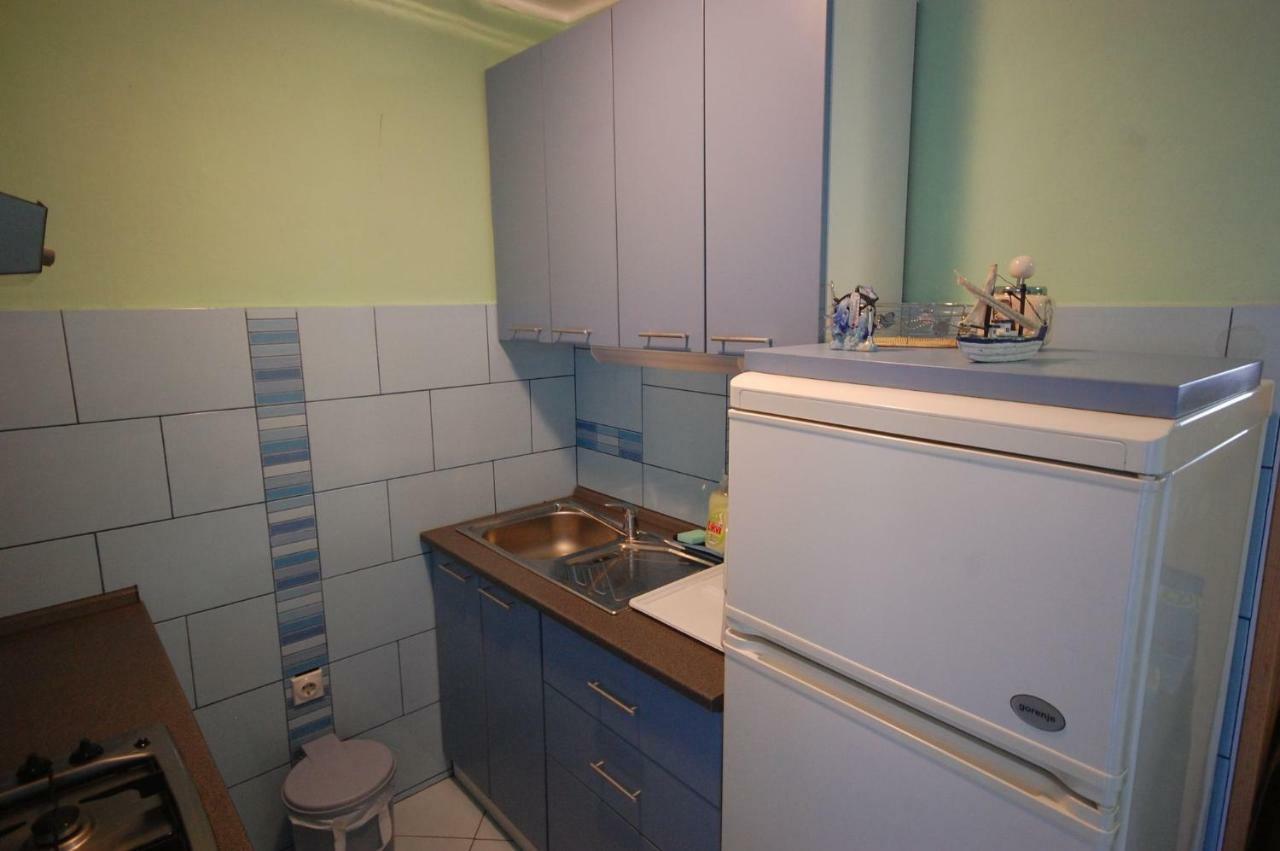 נייביצה Apartments Juric By El-Pi Tours מראה חיצוני תמונה