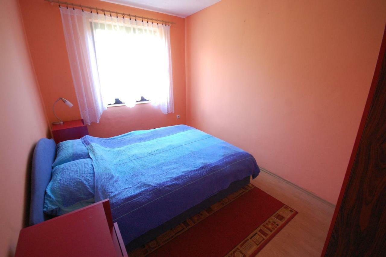 נייביצה Apartments Juric By El-Pi Tours מראה חיצוני תמונה