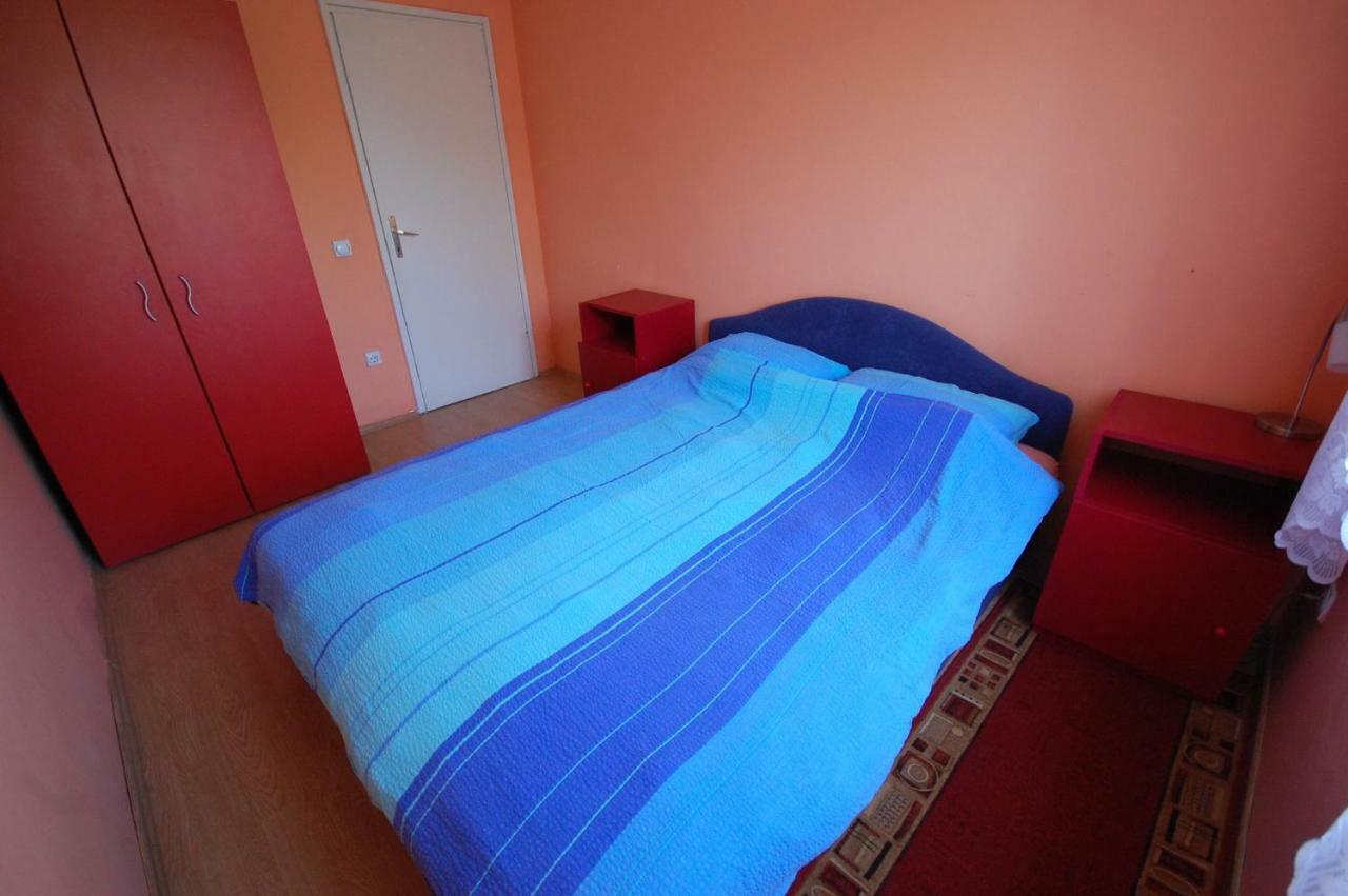 נייביצה Apartments Juric By El-Pi Tours מראה חיצוני תמונה